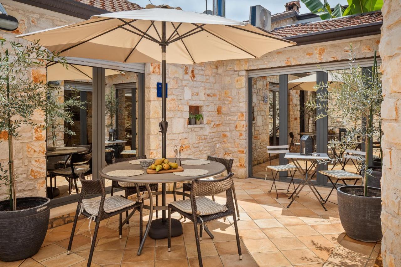 Grota Premium Apartment & Room Porec Exterior photo