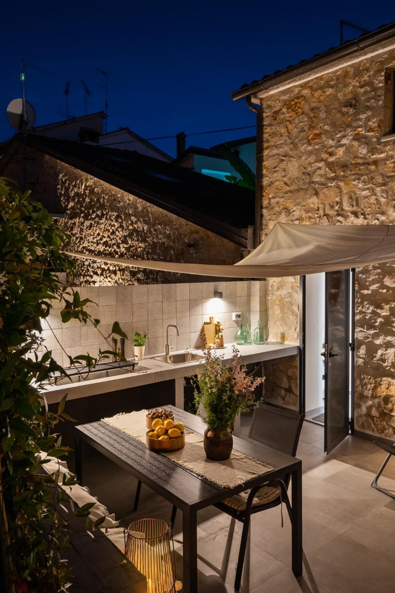 Grota Premium Apartment & Room Porec Exterior photo